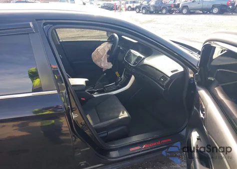 2016 Honda Accord Ex z USA, uszkodzony, nr VIN 1HGCR2F70GA228136